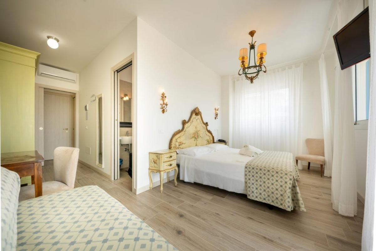 Hotel Tizian Beach カオルレ エクステリア 写真