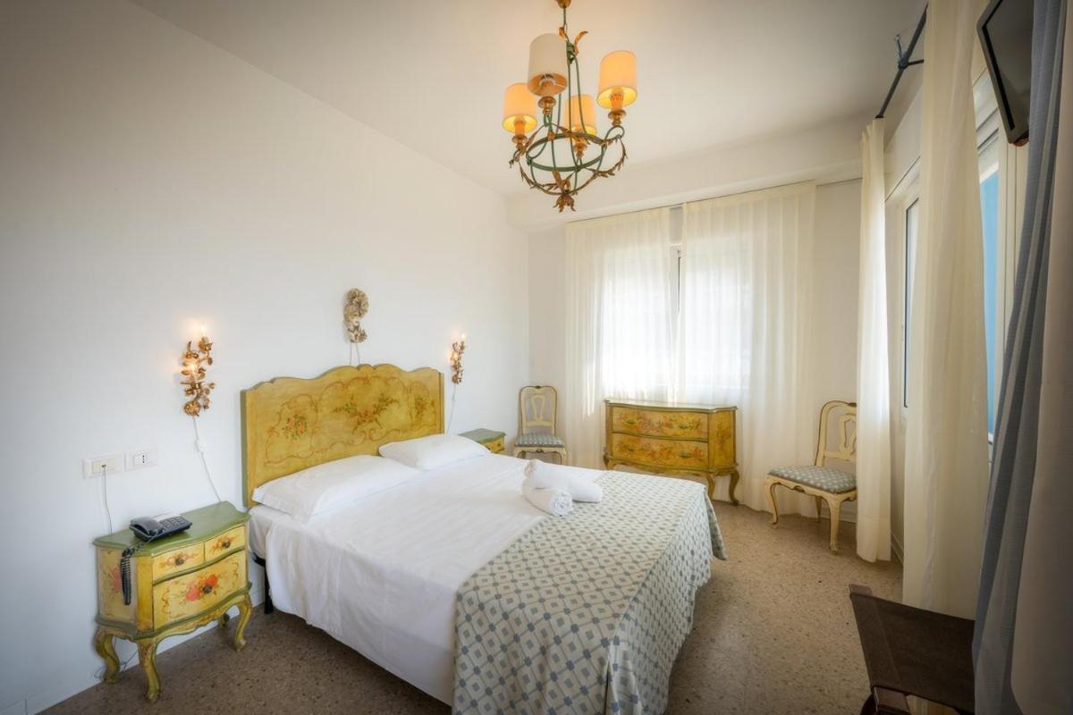 Hotel Tizian Beach カオルレ エクステリア 写真