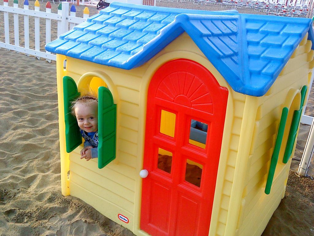 Hotel Tizian Beach カオルレ エクステリア 写真