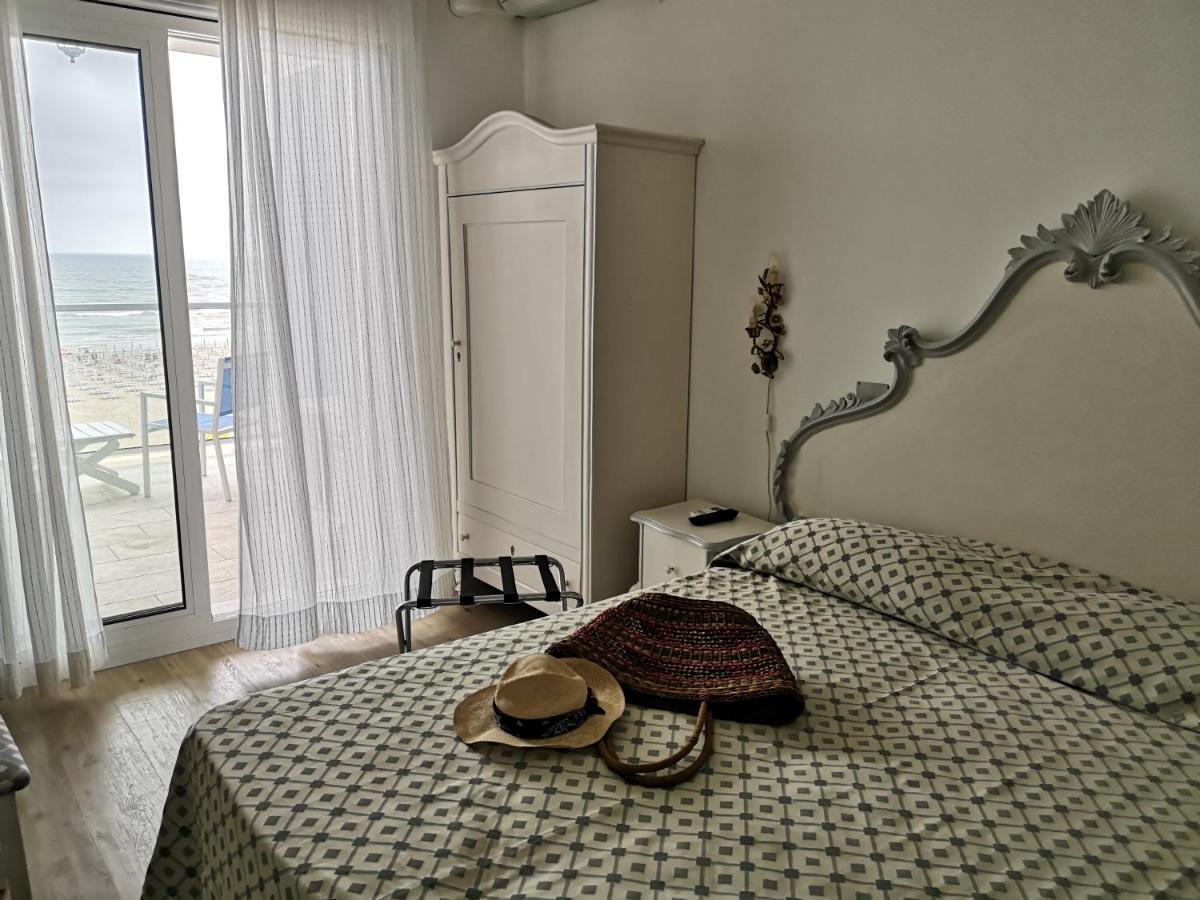 Hotel Tizian Beach カオルレ エクステリア 写真